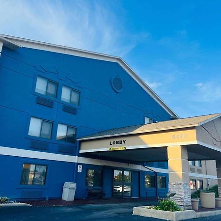 Americinn By Wyndham Glendale Milwaukee Whitefish Bay Екстер'єр фото