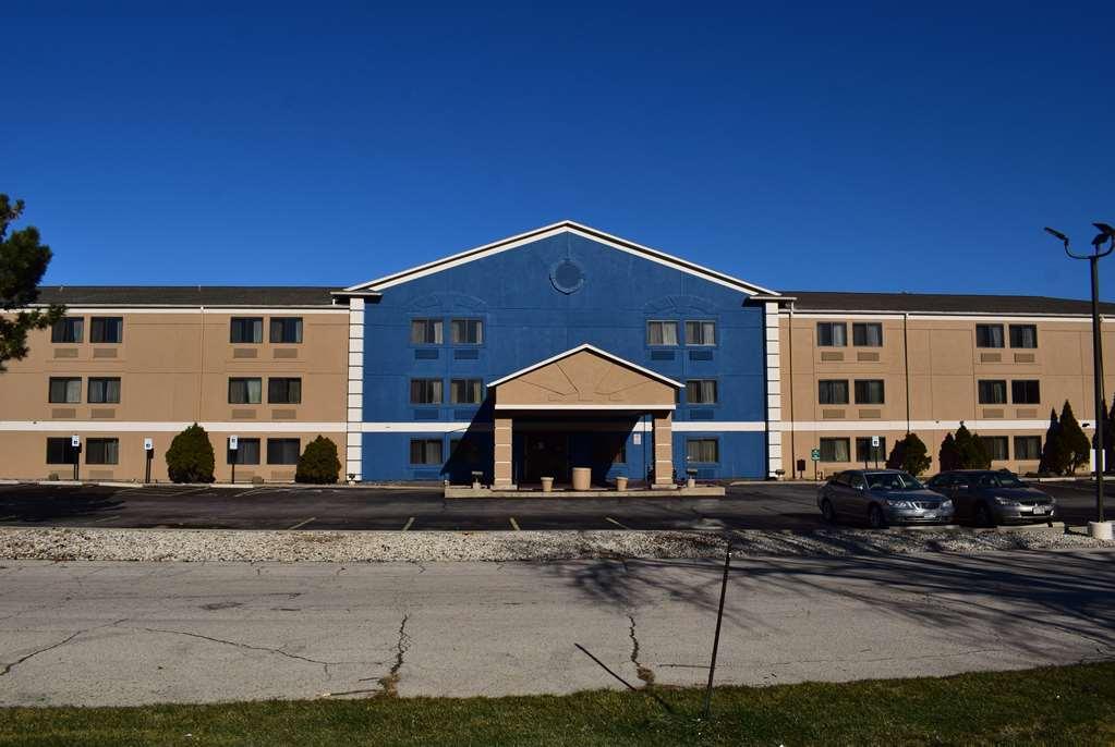 Americinn By Wyndham Glendale Milwaukee Whitefish Bay Екстер'єр фото