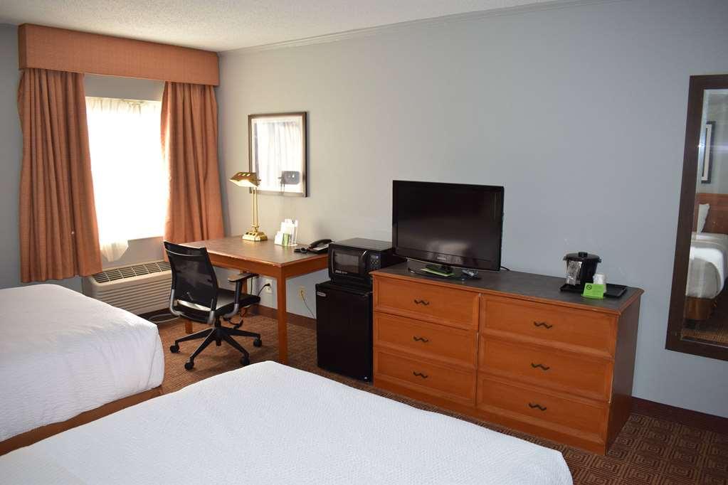 Americinn By Wyndham Glendale Milwaukee Whitefish Bay Зручності фото