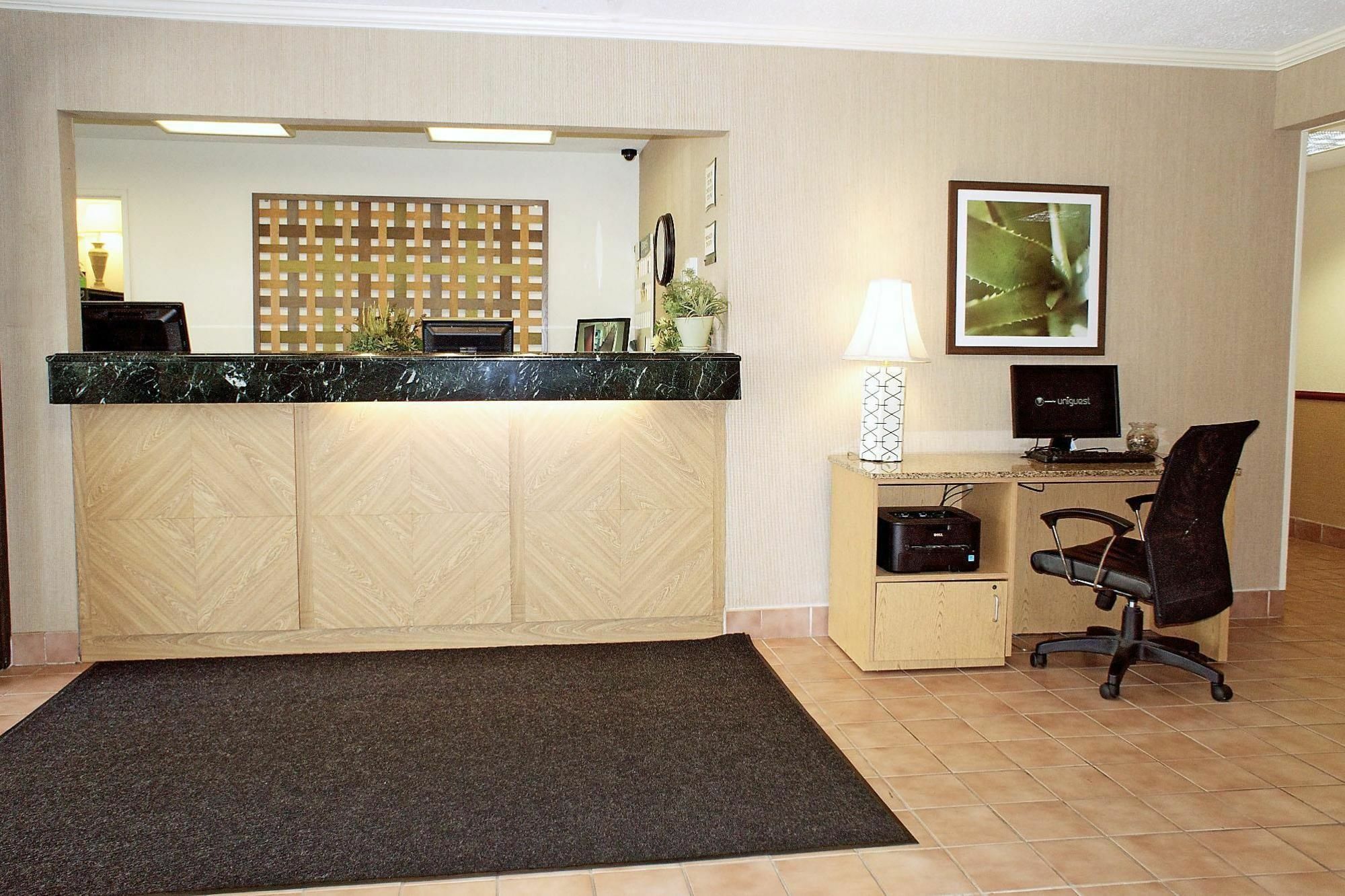 Americinn By Wyndham Glendale Milwaukee Whitefish Bay Екстер'єр фото